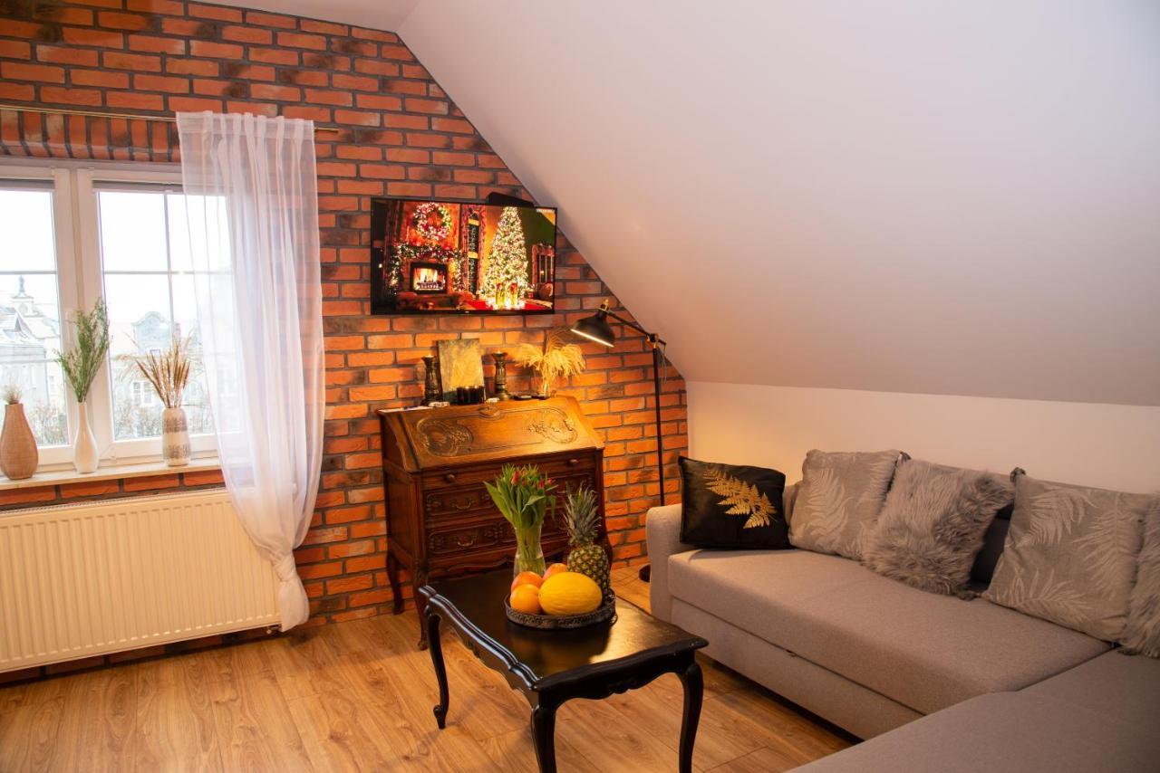 Апартаменты Dluga 66 Attic Гданьск Экстерьер фото